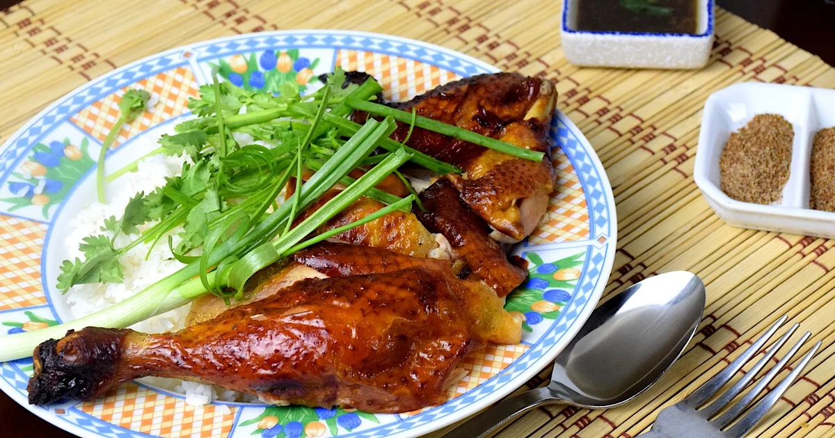 Gà quay chảo - Bánh bao chiên - 100 món ăn Việt